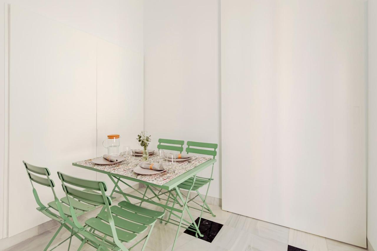 Aurora Terrace Apartments 세비야 외부 사진